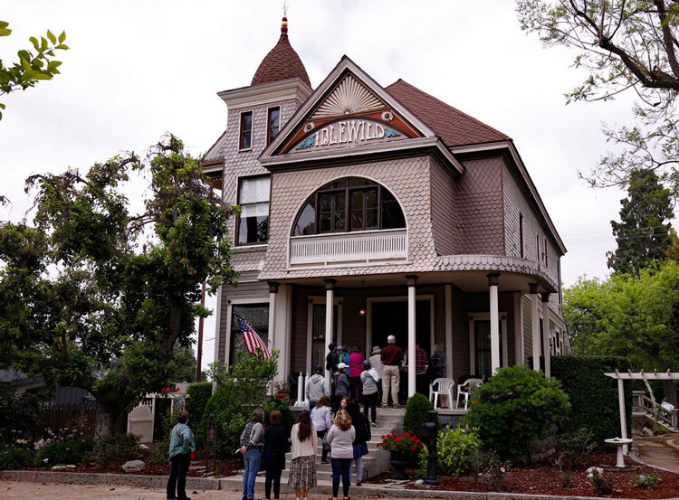 monrovia historic home tour